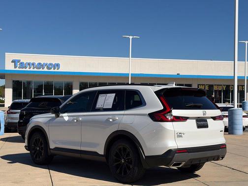 Platinum White Pearl 2024 Honda CR-V Hybrid Sport FWD
