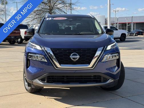 Caspian Blue Metallic/Super Black 2023 Nissan Rogue SL