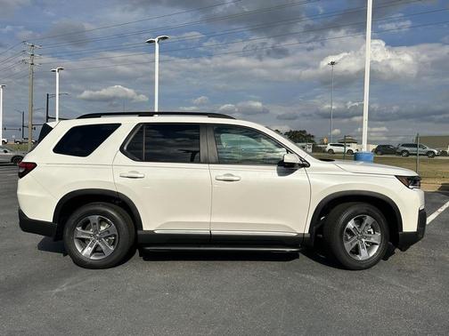 Platinum White Pearl 2026 Honda Pilot EX-L