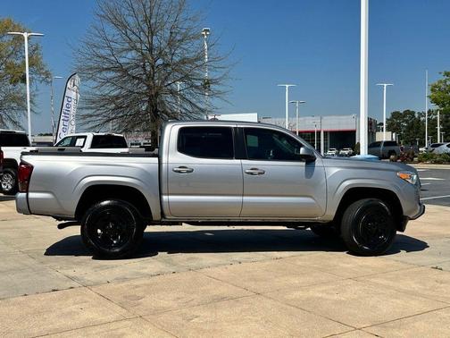2020 Toyota Tacoma SR5