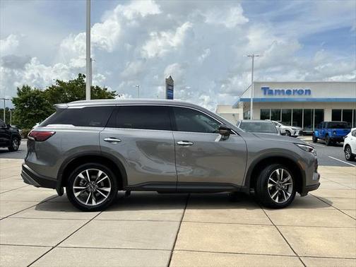 2022 INFINITI QX60 Luxe