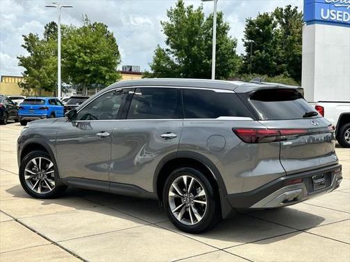 2022 INFINITI QX60 Luxe