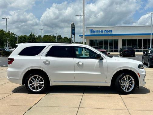 White Knuckle Clearcoat 2024 Dodge Durango GT Plus