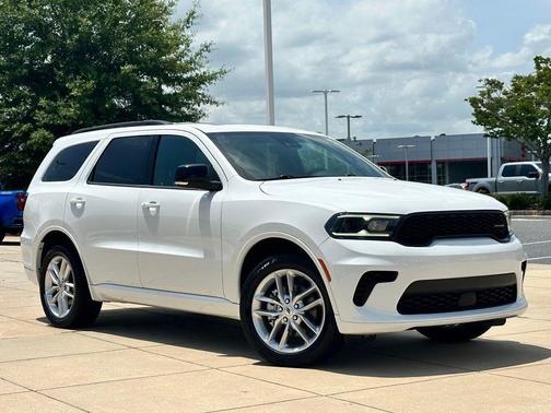 White Knuckle Clearcoat 2024 Dodge Durango GT Plus
