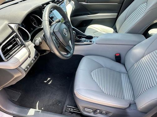 Predawn Gray Mica 2020 Toyota Camry SE