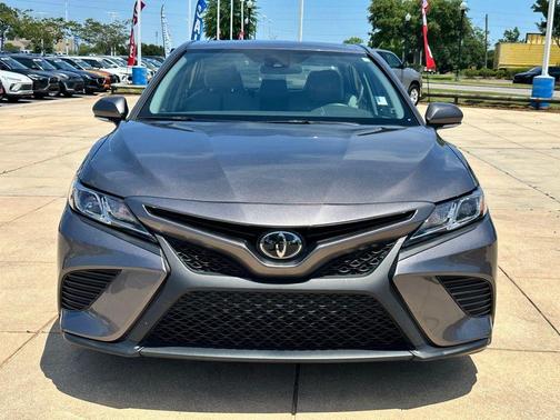 Predawn Gray Mica 2020 Toyota Camry SE