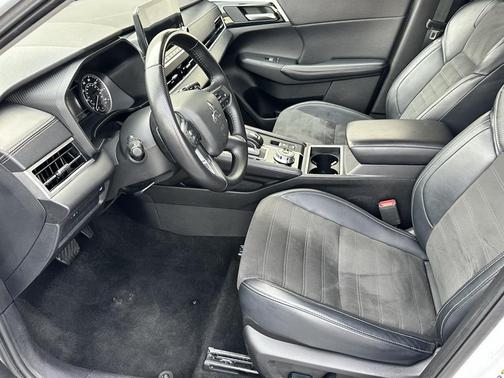 2024 Mitsubishi Outlander SE 2.5 2WD