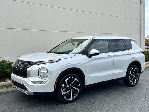 2024 Mitsubishi Outlander SE 2.5 2WD