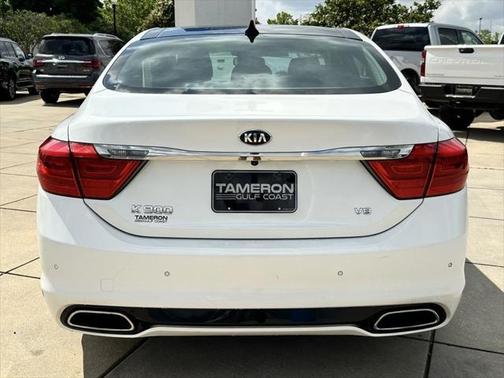 2015 Kia K900 Luxury