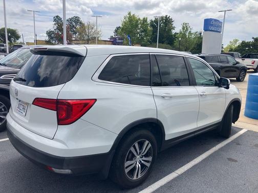 White Diamond Pearl 2016 Honda Pilot EX-L