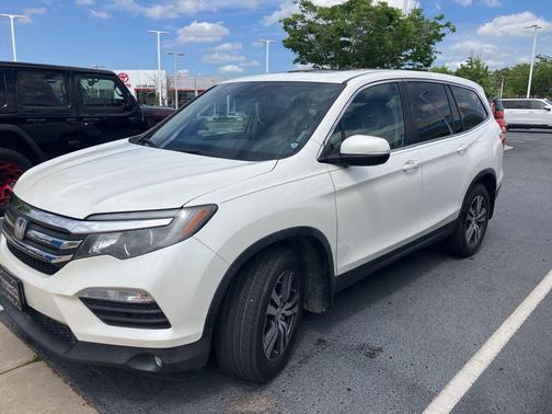 White Diamond Pearl 2016 Honda Pilot EX-L