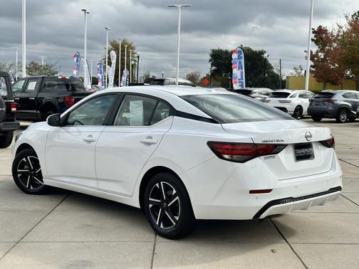 2024 Nissan Sentra SV