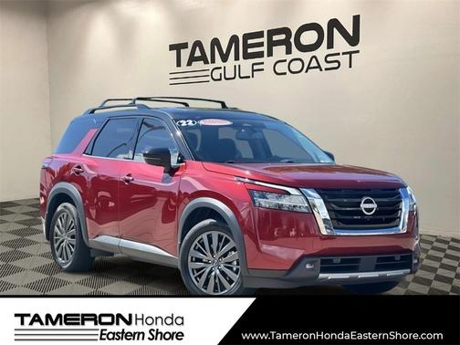 2022 Nissan Pathfinder SL 2WD