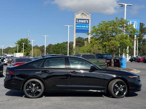 Crystal Black Pearl 2026 Honda Accord Hybrid Sport-L