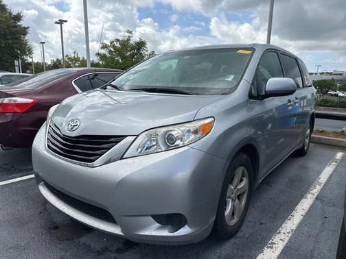 2012 Toyota Sienna Base