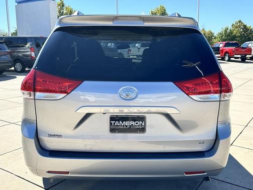 2012 Toyota Sienna Base
