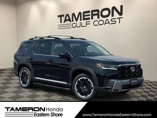 Crystal Black Pearl 2026 Honda Pilot Touring 8-Passenger