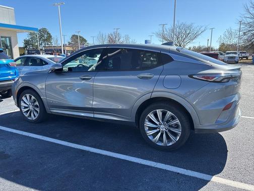 2025 Buick Envista Avenir FWD