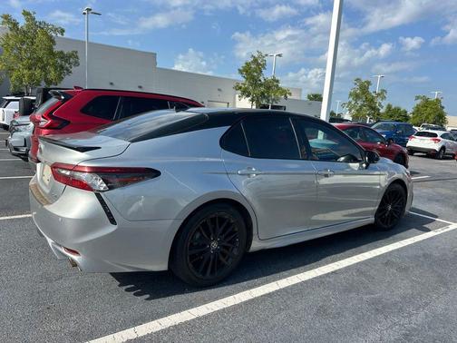 Celestial Silver Metallic/Midnight Black Metallic 2023 Toyota Camry XSE