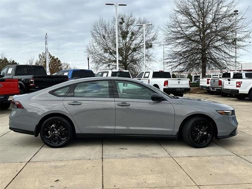 2025 Honda Accord Sport SE 1.5T