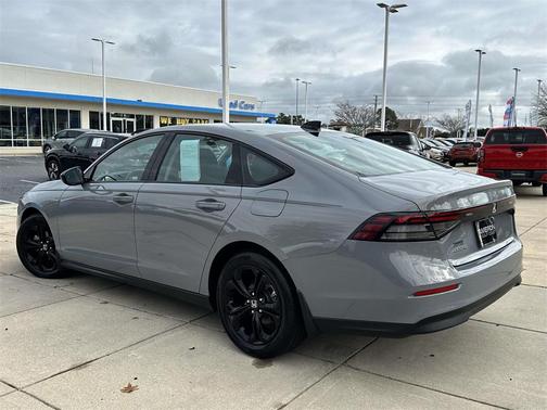 2025 Honda Accord Sport SE 1.5T