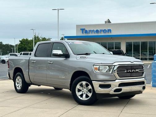 Billet Silver Metallic Clearcoat 2024 RAM 1500 Laramie