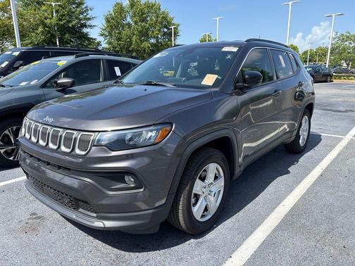 Granite Crystal Metallic Clearcoat 2022 Jeep Compass Latitude