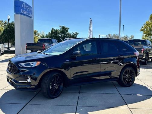 2022 Ford Edge ST Line