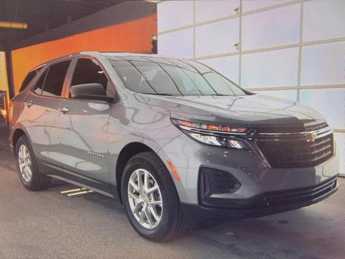 2023 Chevrolet Equinox LS