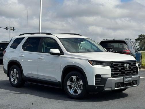 Platinum White Pearl 2026 Honda Pilot EX-L
