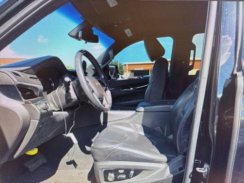 2018 Cadillac Escalade Platinum