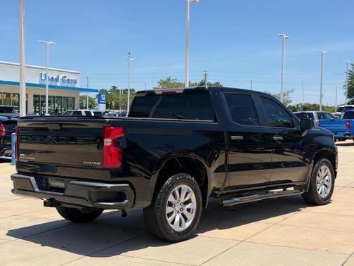 Black 2019 Chevrolet Silverado 1500 Custom
