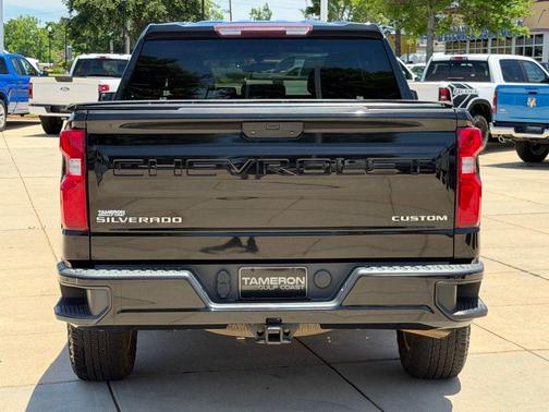 Black 2019 Chevrolet Silverado 1500 Custom