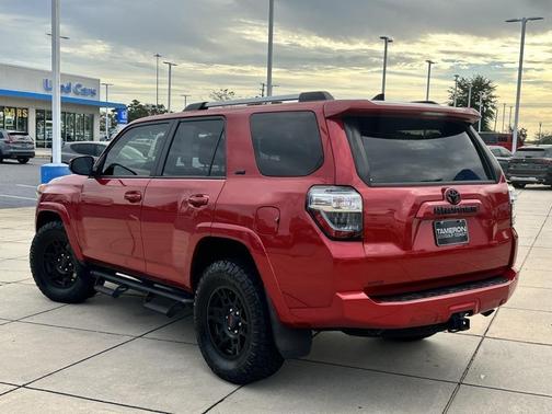 2022 Toyota 4Runner SR5