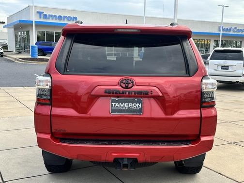 2022 Toyota 4Runner SR5