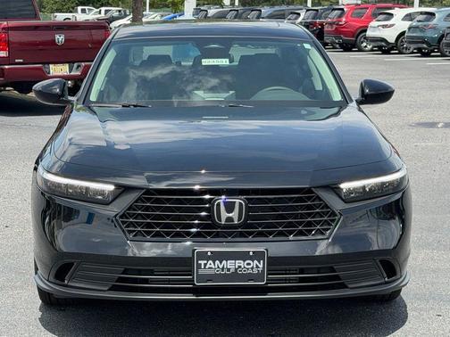 Crystal Black Pearl 2026 Honda Accord SE