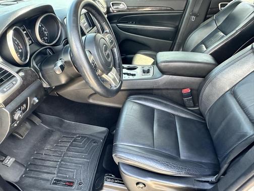 2012 Jeep Grand Cherokee Laredo