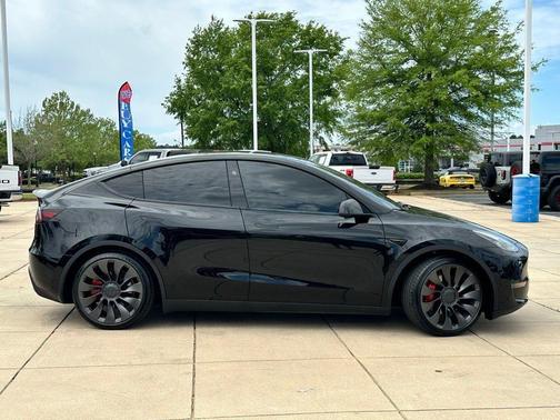 Solid Black 2023 Tesla Model Y Performance Dual Motor All-Wheel Drive