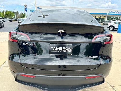 Solid Black 2023 Tesla Model Y Performance Dual Motor All-Wheel Drive