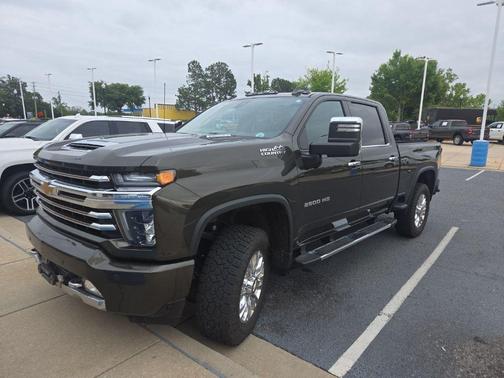 Greenstone Metallic 2023 Chevrolet Silverado 2500 High Country