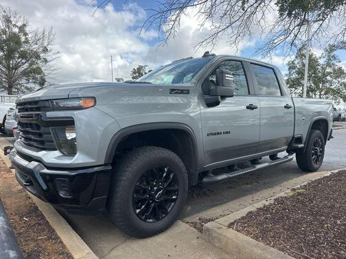 2025 Chevrolet Silverado 2500 Custom