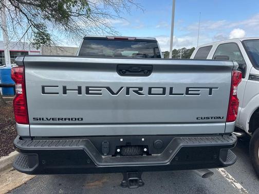 2025 Chevrolet Silverado 2500 Custom