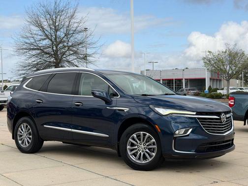 2023 Buick Enclave Essence FWD