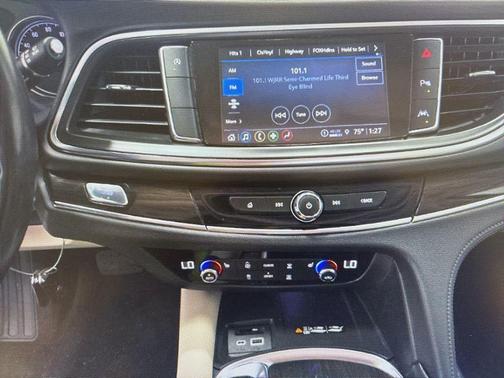 2023 Buick Enclave Essence FWD