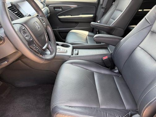 Crystalblack 2023 Honda Ridgeline RTL-E