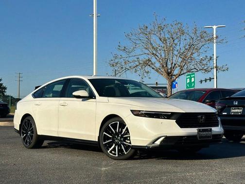 Platinum White Pearl 2026 Honda Accord Hybrid Touring