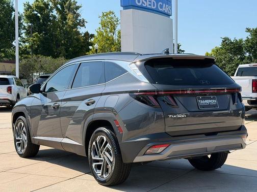 Ecotronic Gray 2025 Hyundai TUCSON Limited