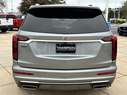 2023 Cadillac XT6 Premium Luxury FWD