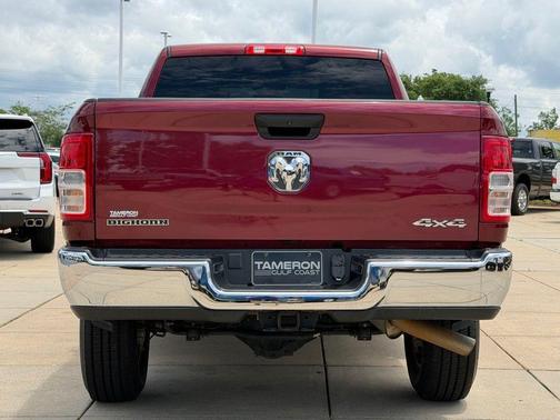 Delmonico Red Pearlcoat 2024 RAM 2500 Big Horn Crew Cab 4x4 6'4' Box