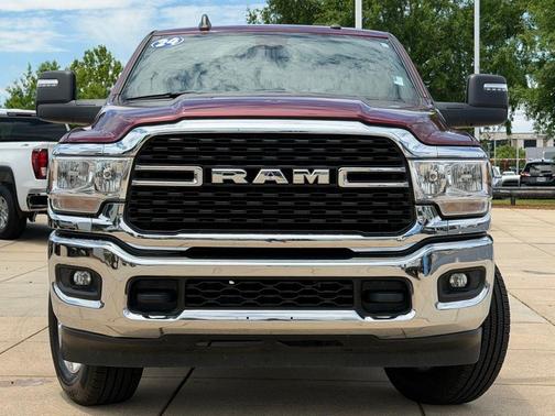 Delmonico Red Pearlcoat 2024 RAM 2500 Big Horn Crew Cab 4x4 6'4' Box